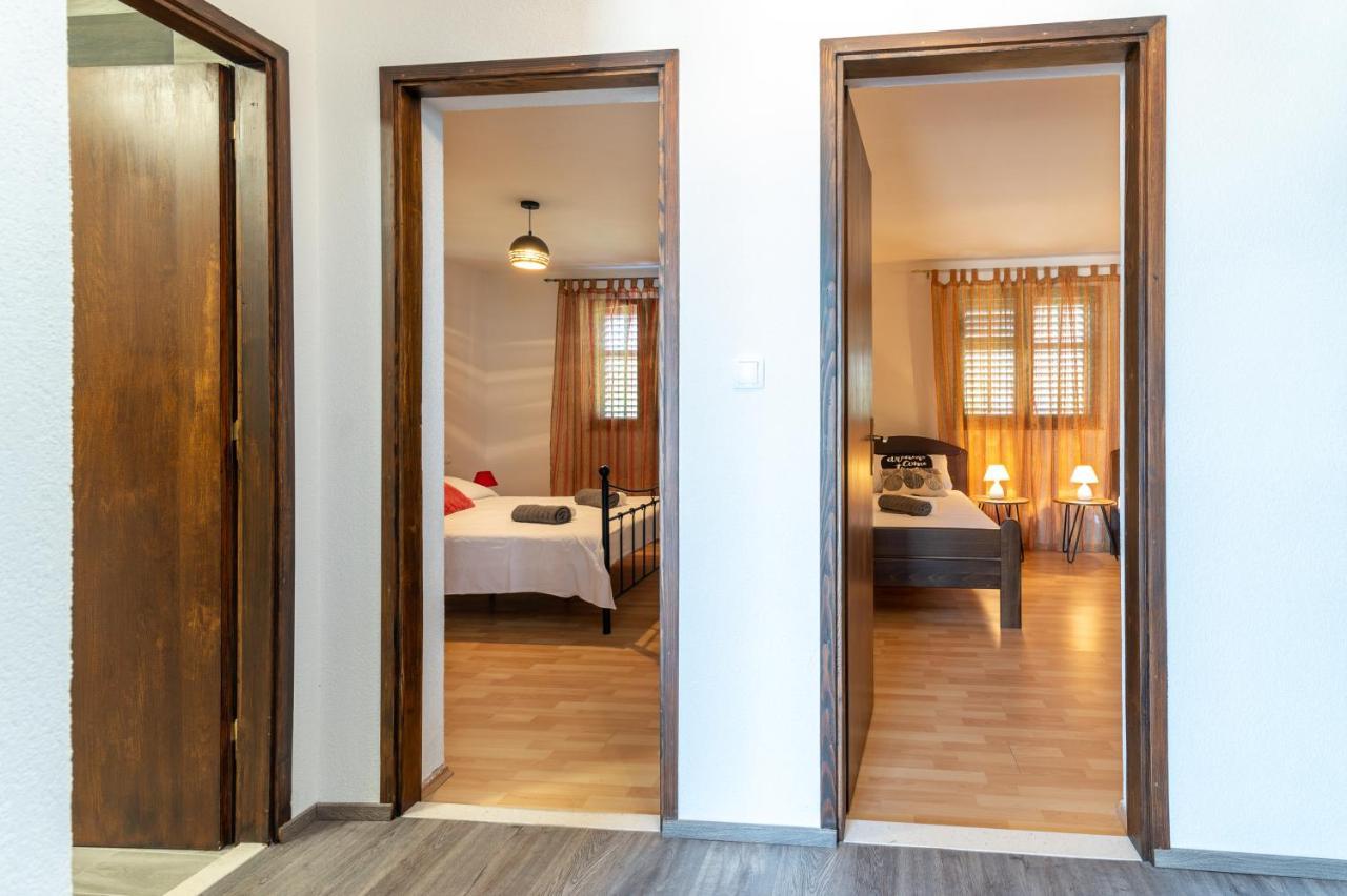 Apartment Batela Trogir Exterior foto